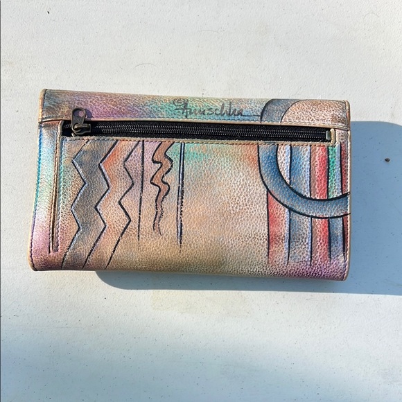 GUC Anuschka Multicolor Abstract Design Wallet - Picture 7 of 7